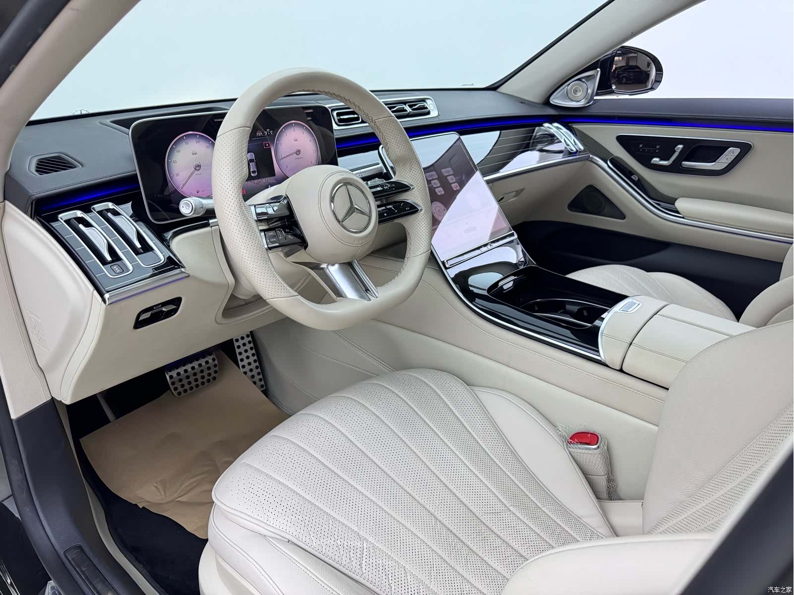 Mercedes-Benz S-Class, 2022 3