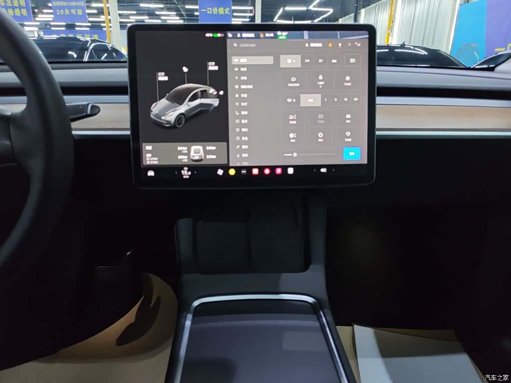 Tesla Model Y, 2021 13