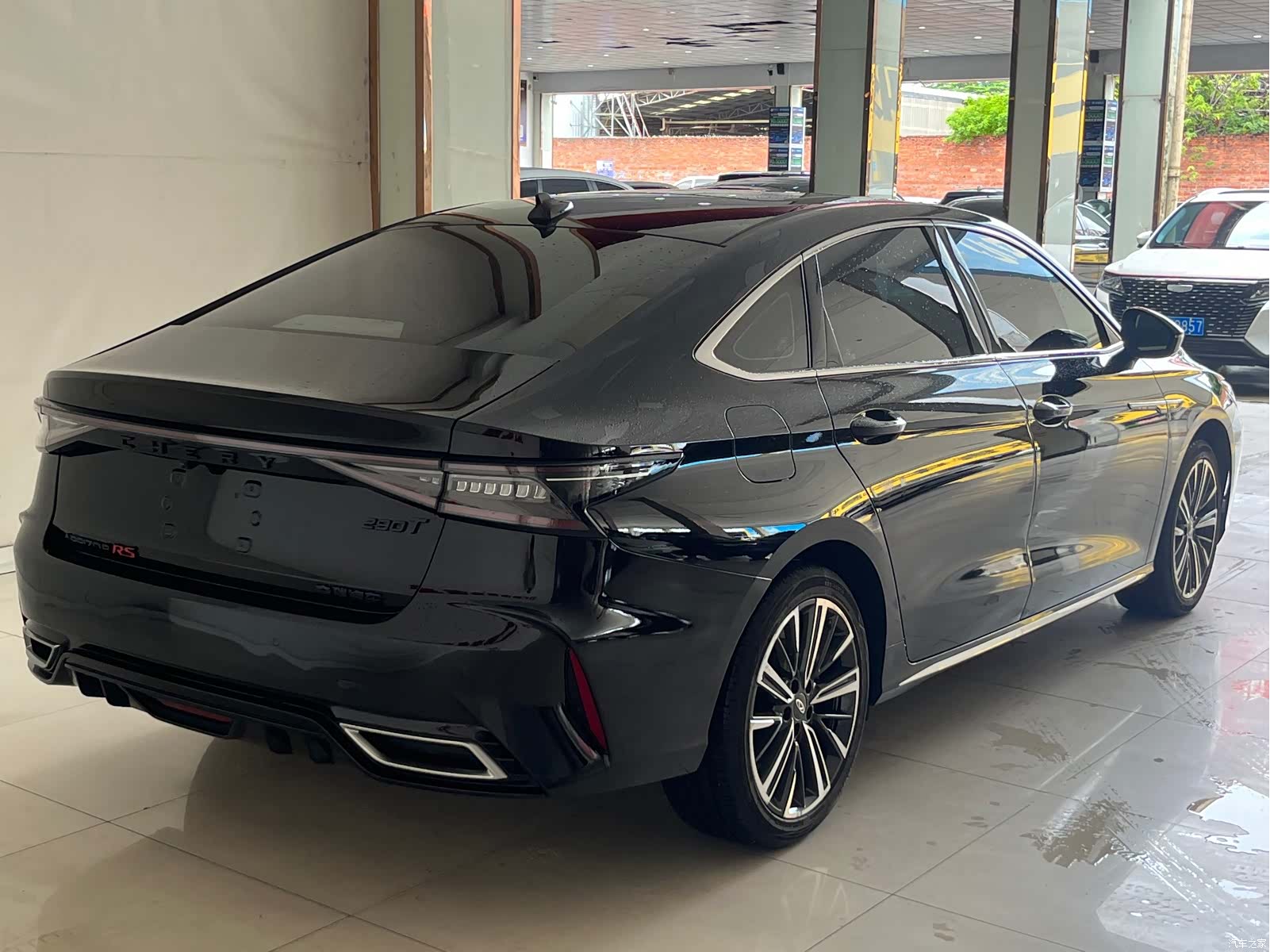 Chery Arrizo 8, 2023 7
