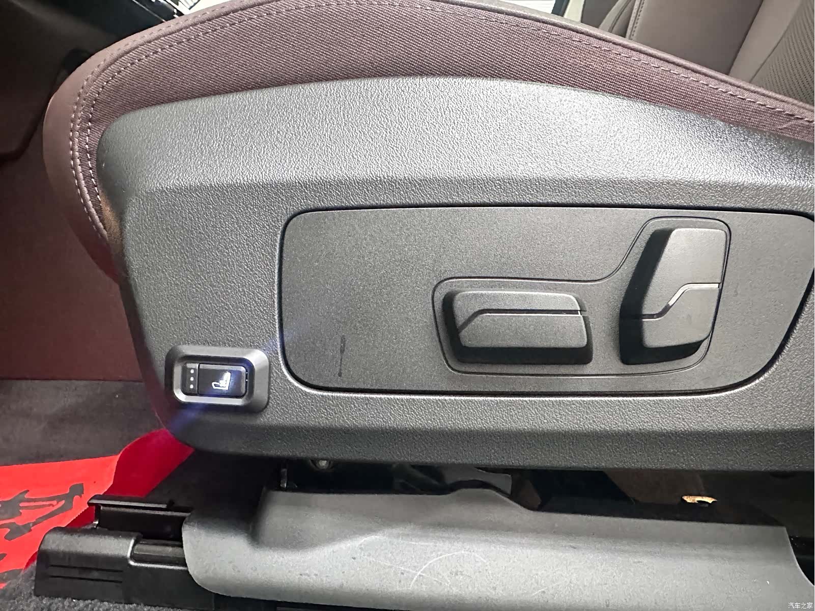 BMW X1, 2025 11