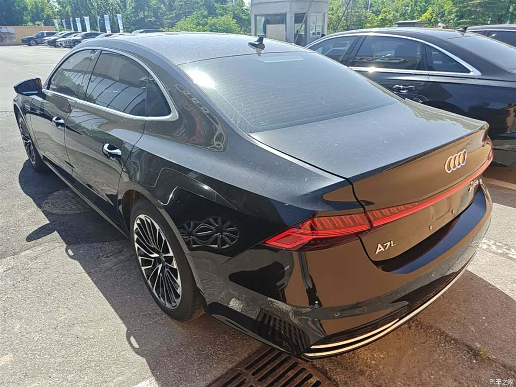 Audi A7L, 2024 все фото