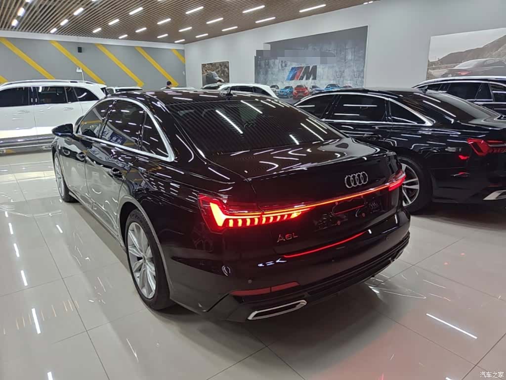 Audi A6L, 2022 все фото