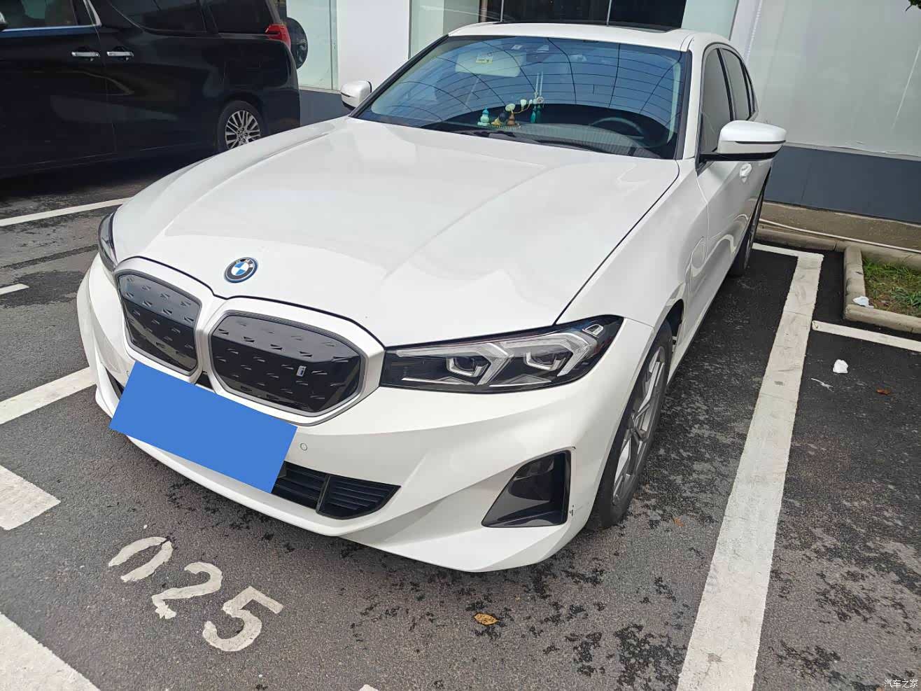 BMW i3, 2023 1