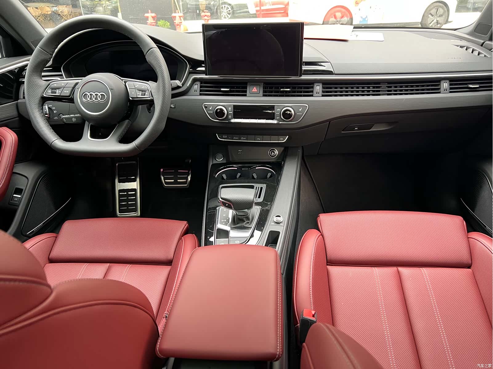 Audi A4L, 2025 11