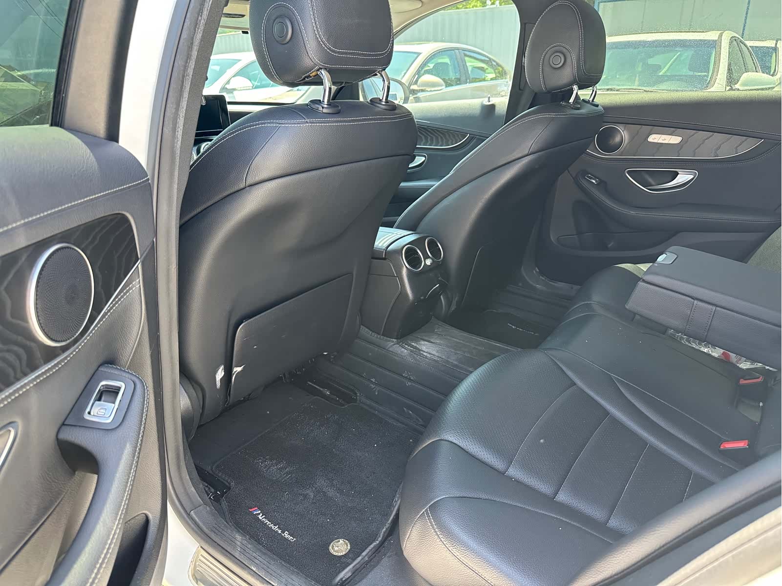 Mercedes-Benz C-Class, 2016 4