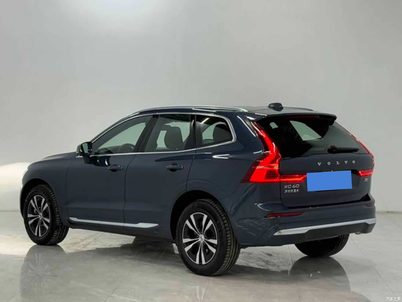 Volvo XC60, 2025 все фото