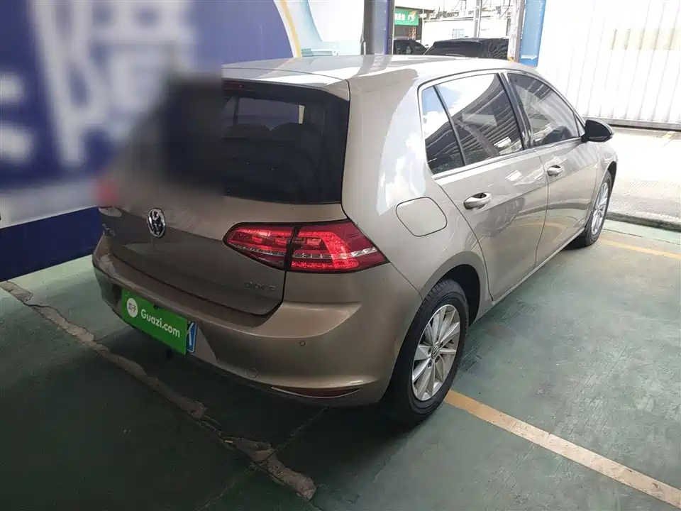 Volkswagen golf