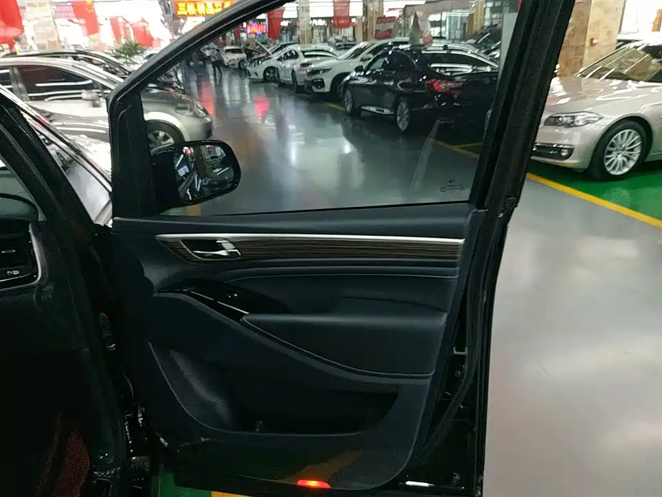 Trumpchi Trumpchi M8