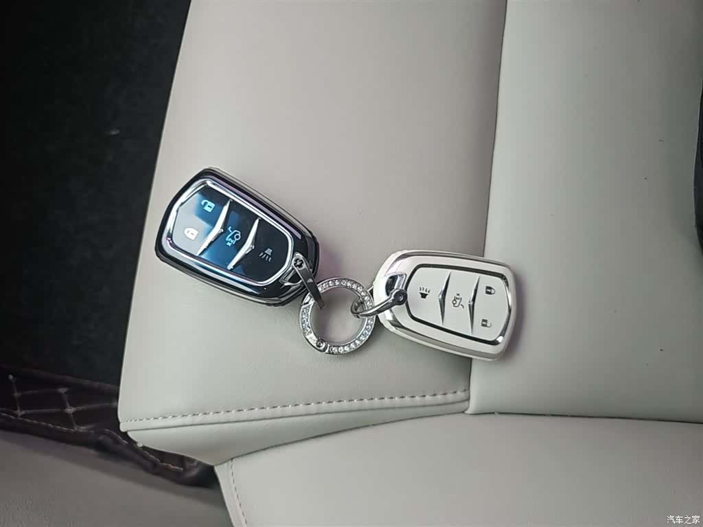 Cadillac XTS, 2017 17