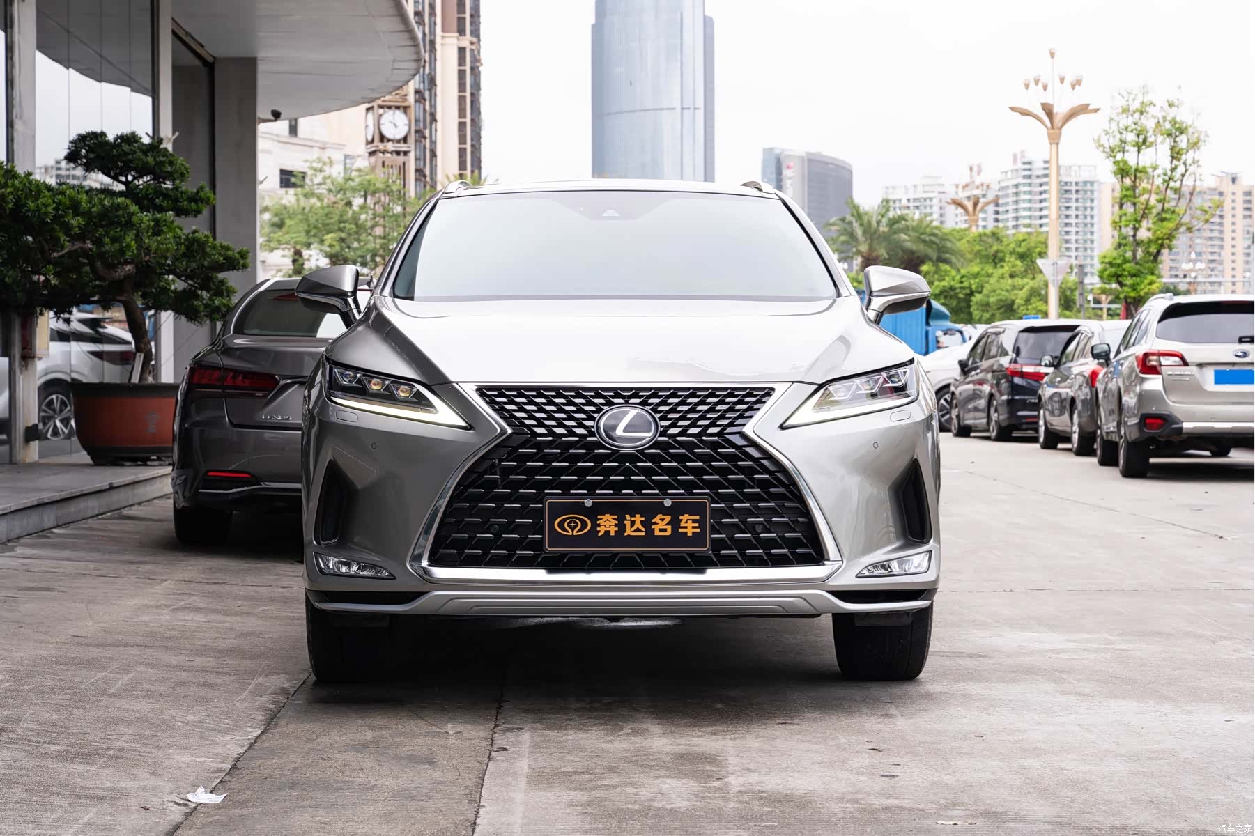Lexus RX, 2022 2