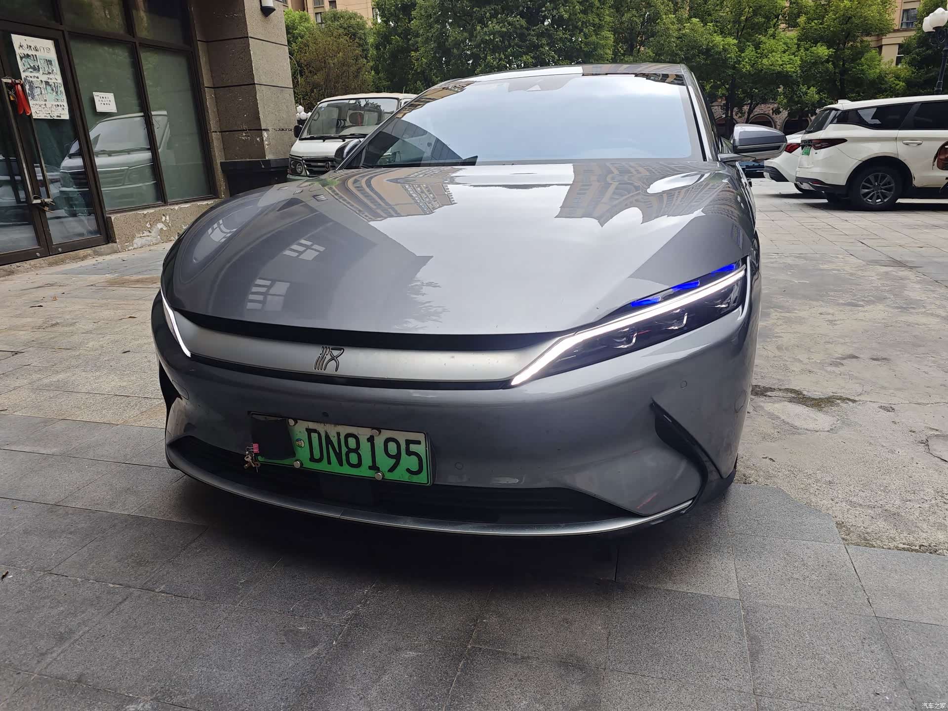 BYD Han, 2022 10