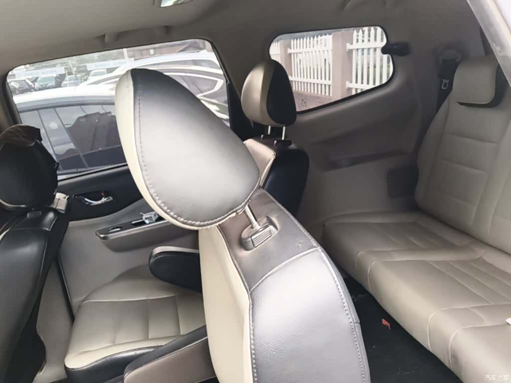 DongFeng S500, 2016 24