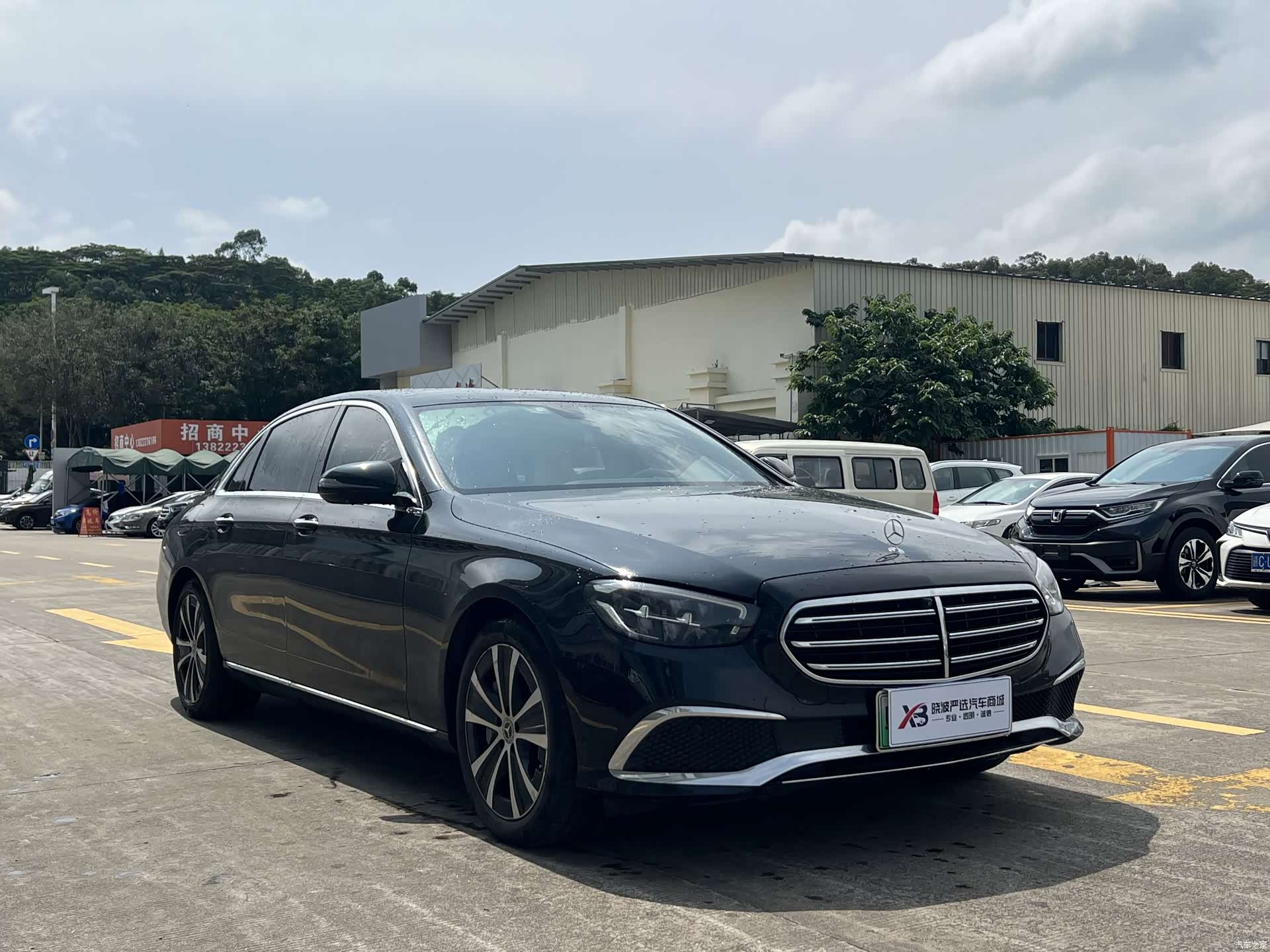 Mercedes-Benz E-Class, 2022 3