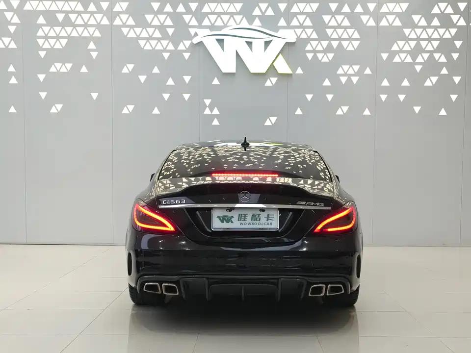 Mercedes-Benz CLS Mercedes-Benz CLS