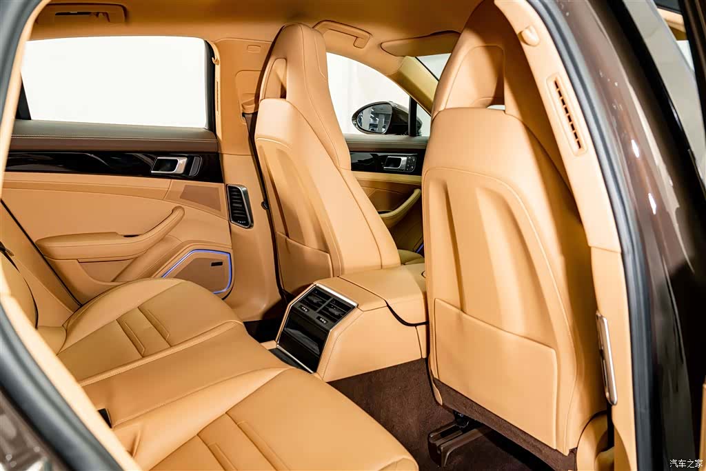 Porsche Panamera, 2022 22