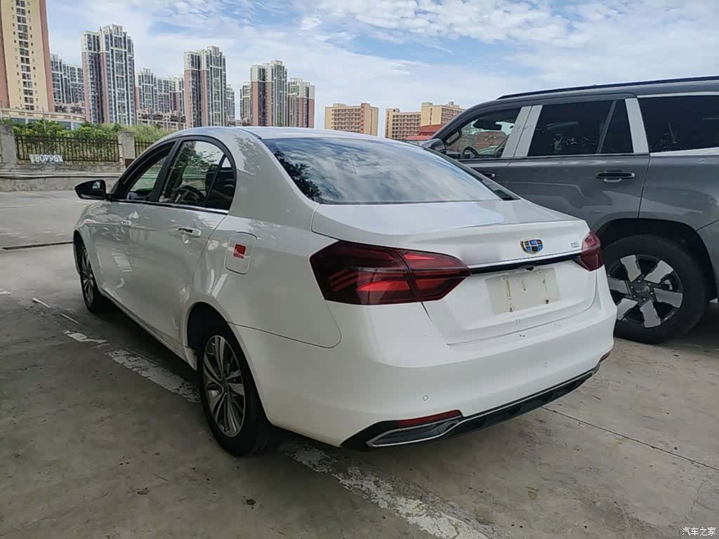 Geely Emgrand, 2018 все фото