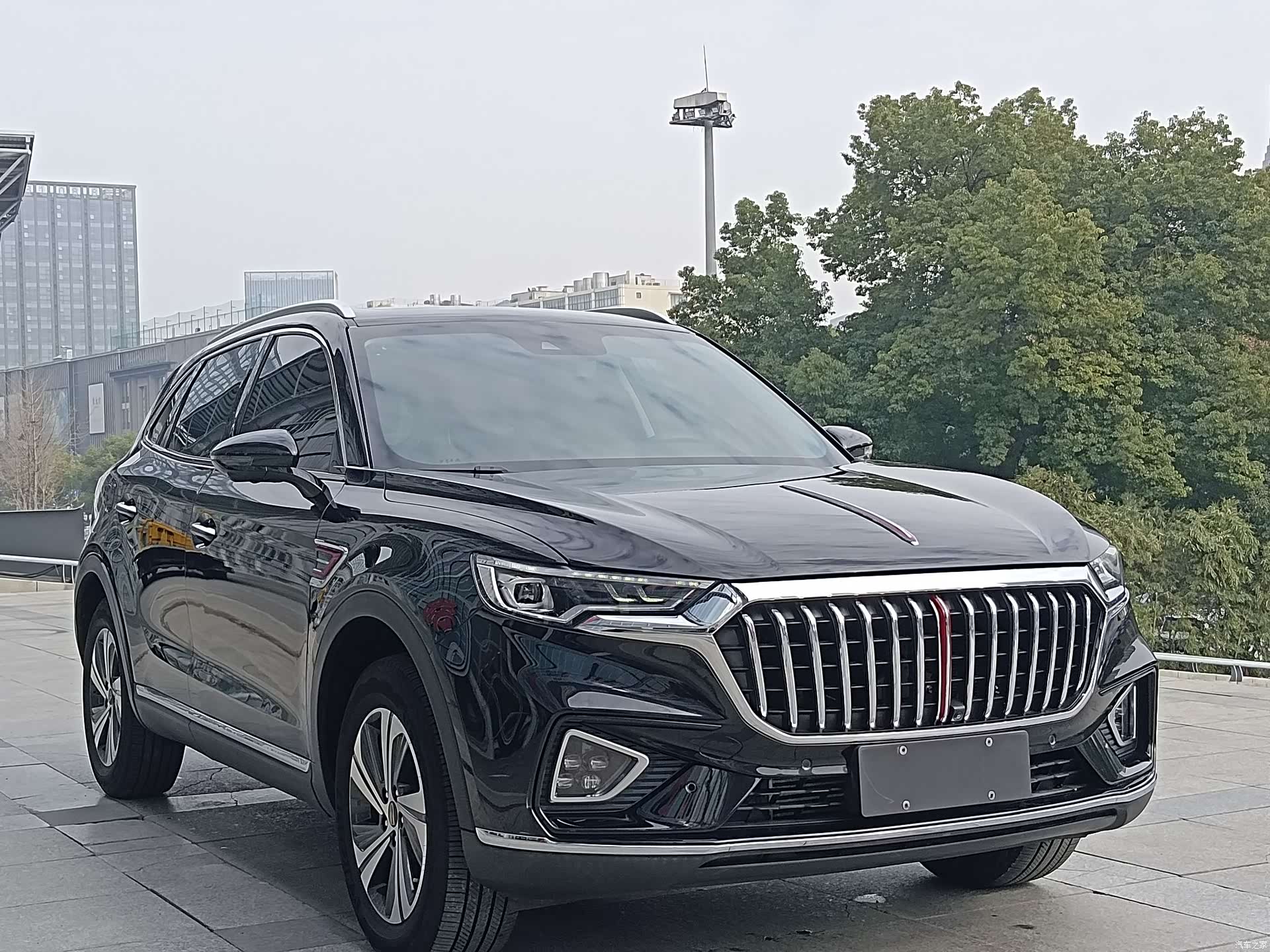 Hongqi HS5, 2020 3