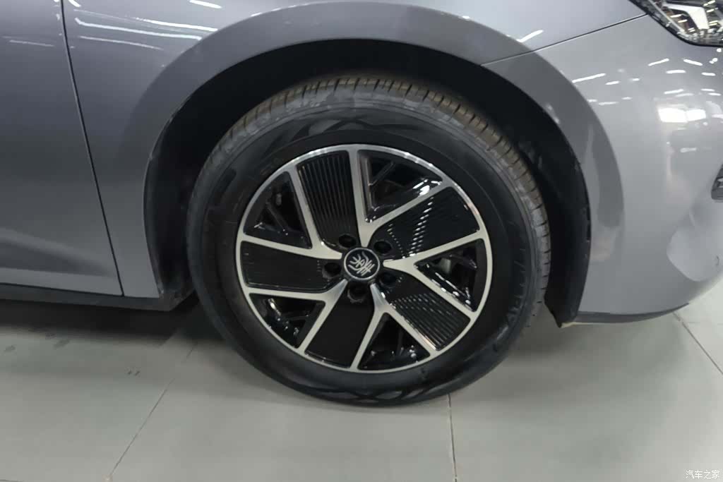 BYD Qin, 2024 6