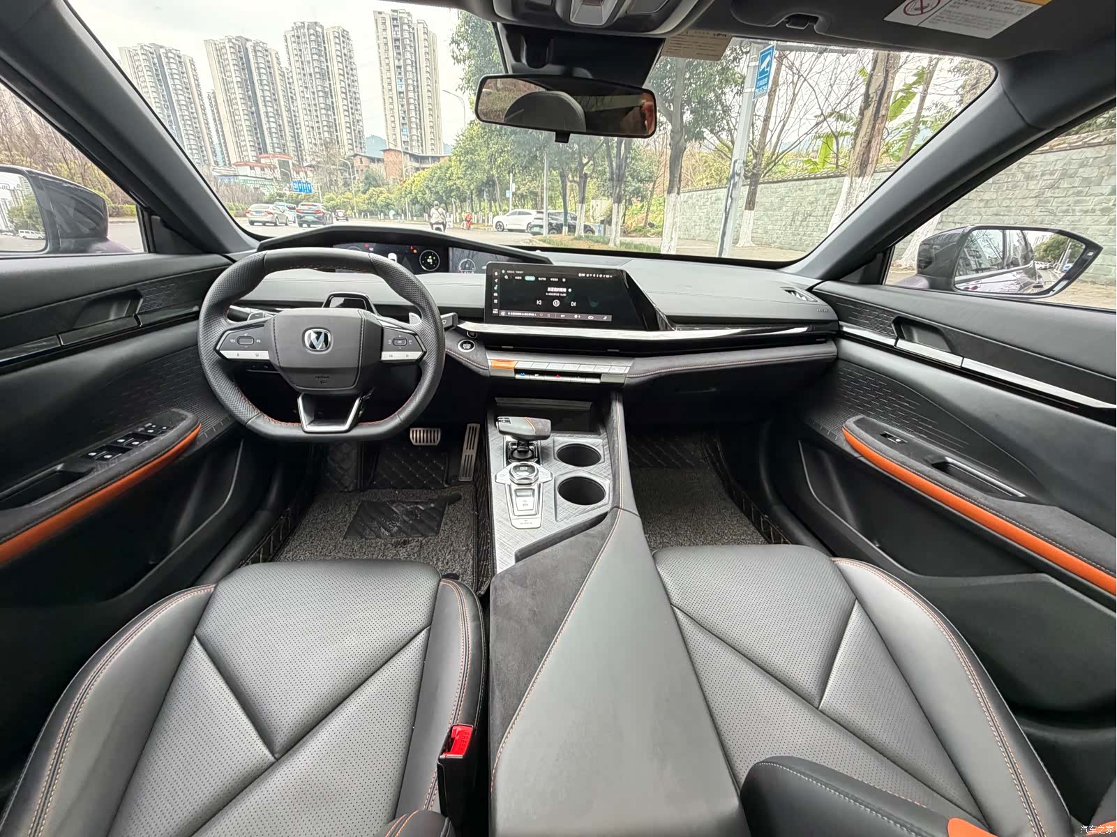 Changan UNI-V, 2022 9
