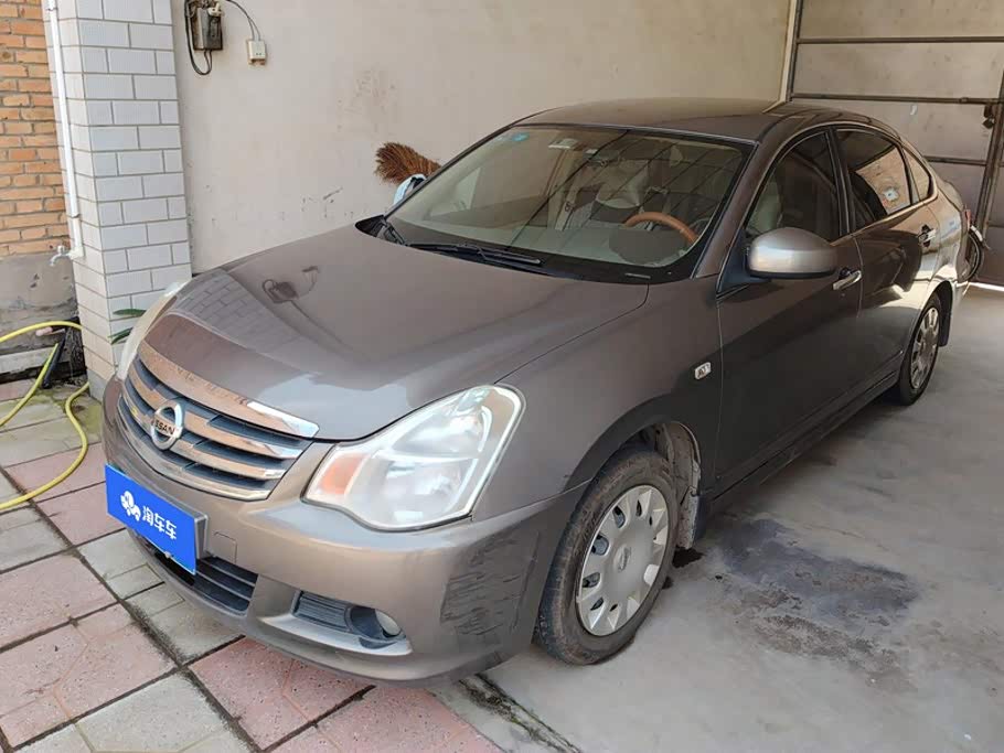 Nissan Sylphy 2012 1.6XE MT Comfort