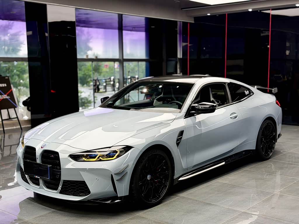 BMW M4 2022 M4 M xDrive
