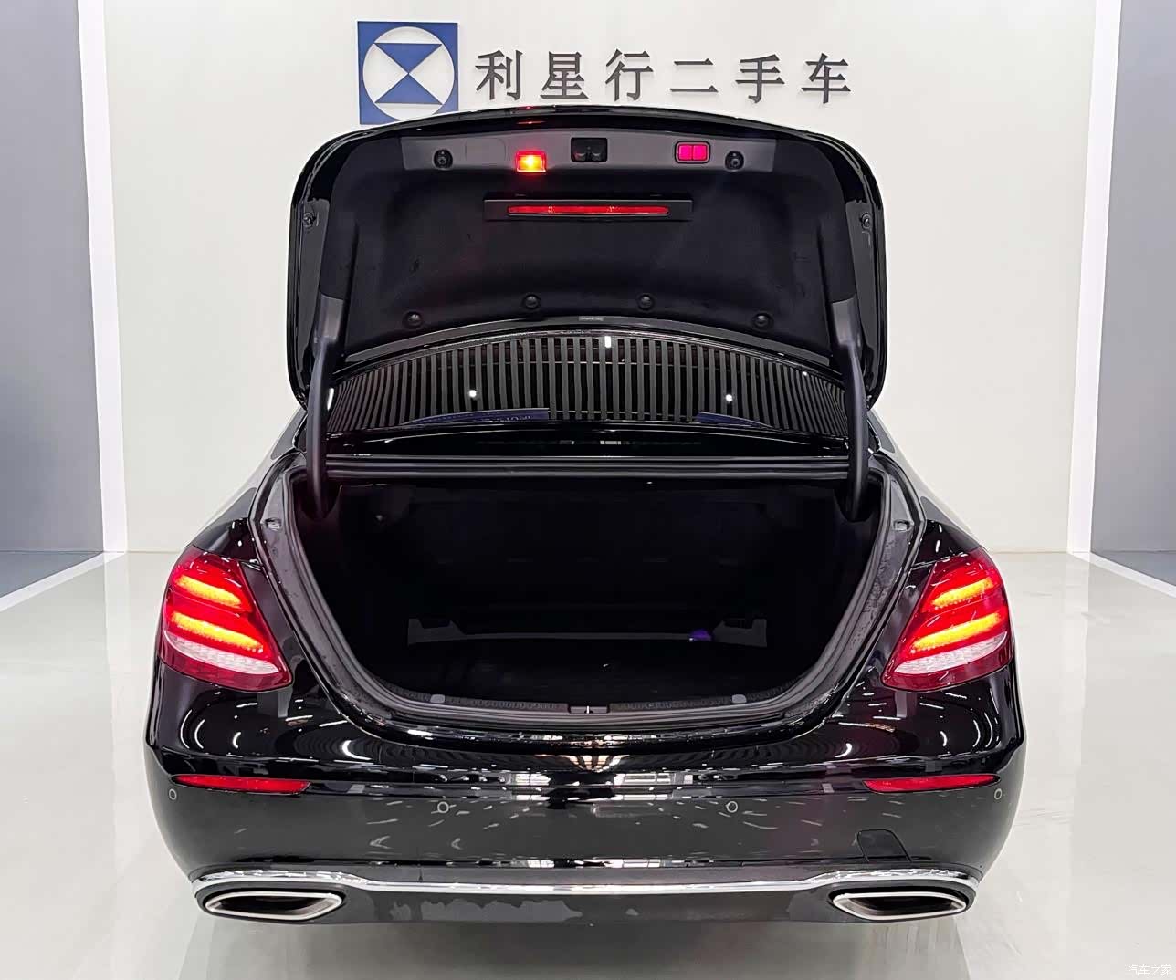 Mercedes-Benz E-Class, 2019 11