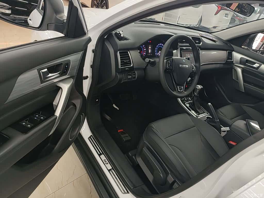 Haval H2, 2017 16