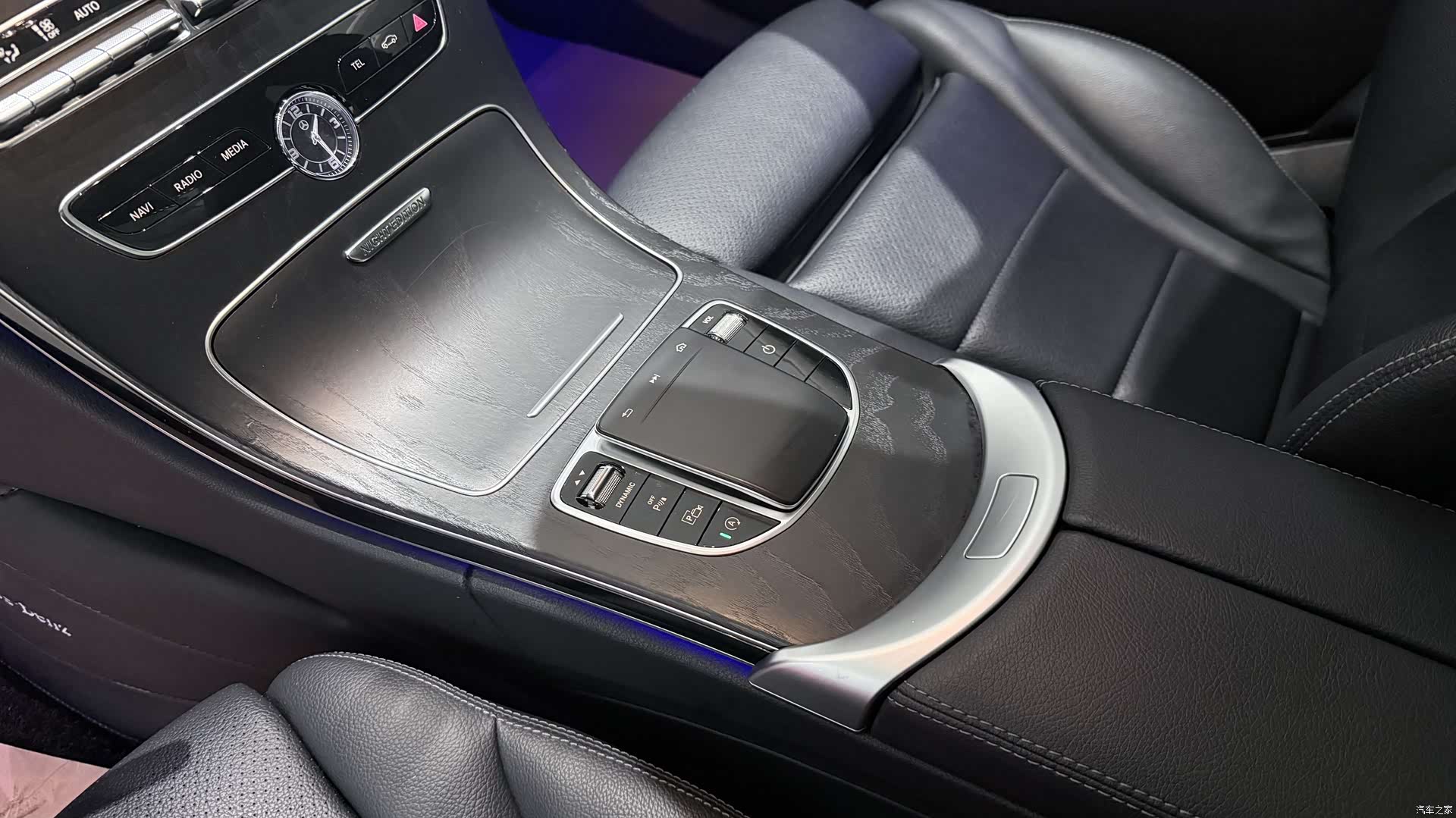 Mercedes-Benz C-Class, 2021 12