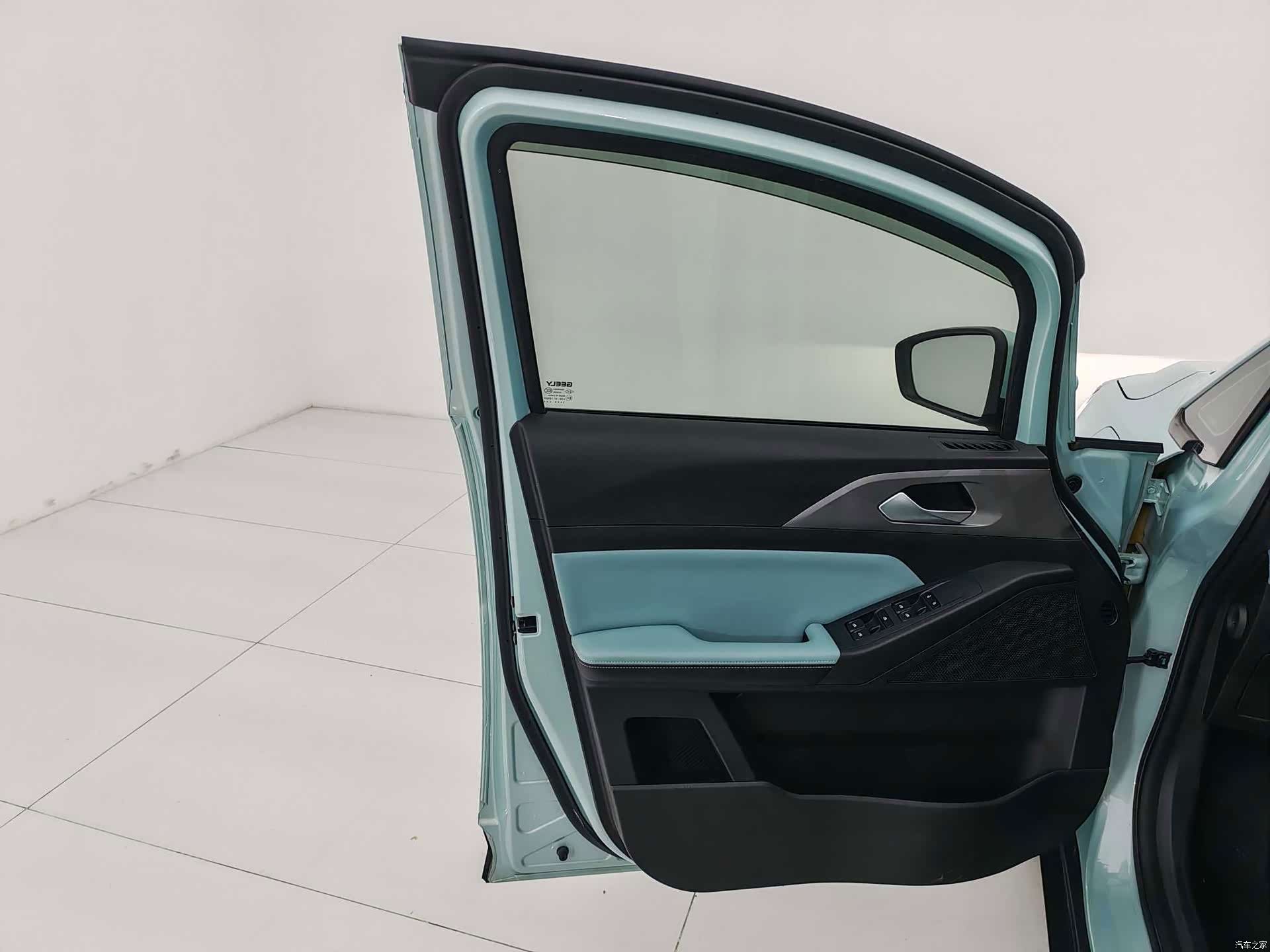 Geely E, 2023 16