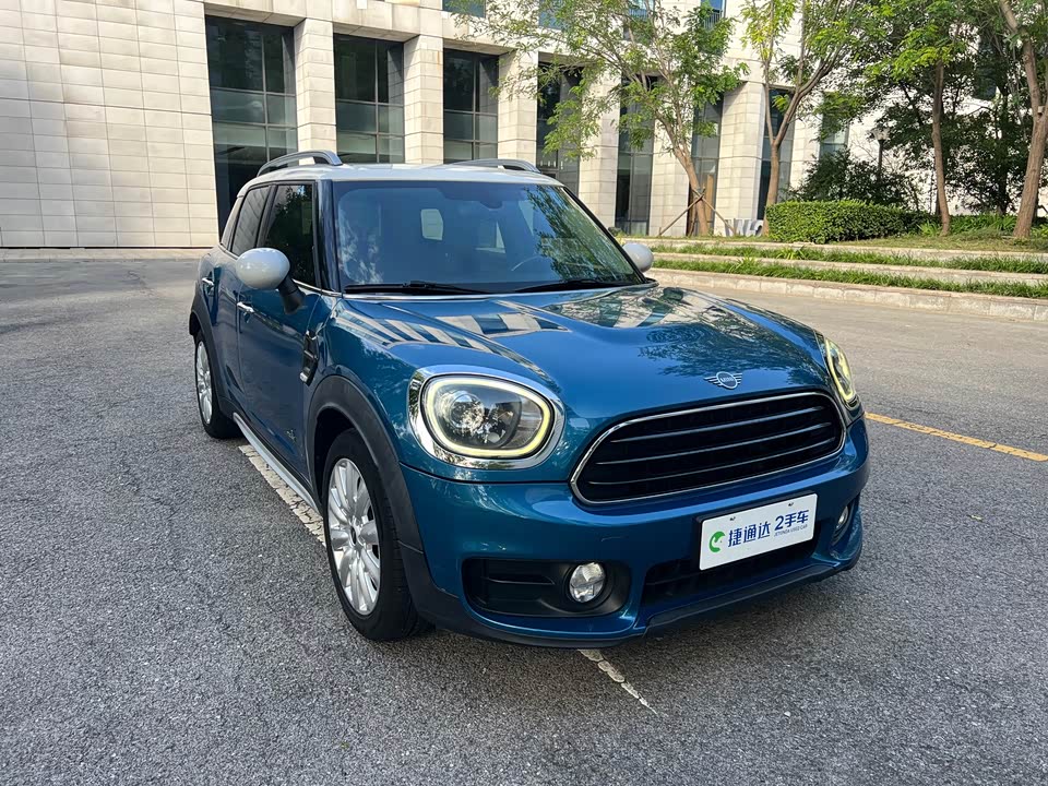 MINI COUNTRYMAN
