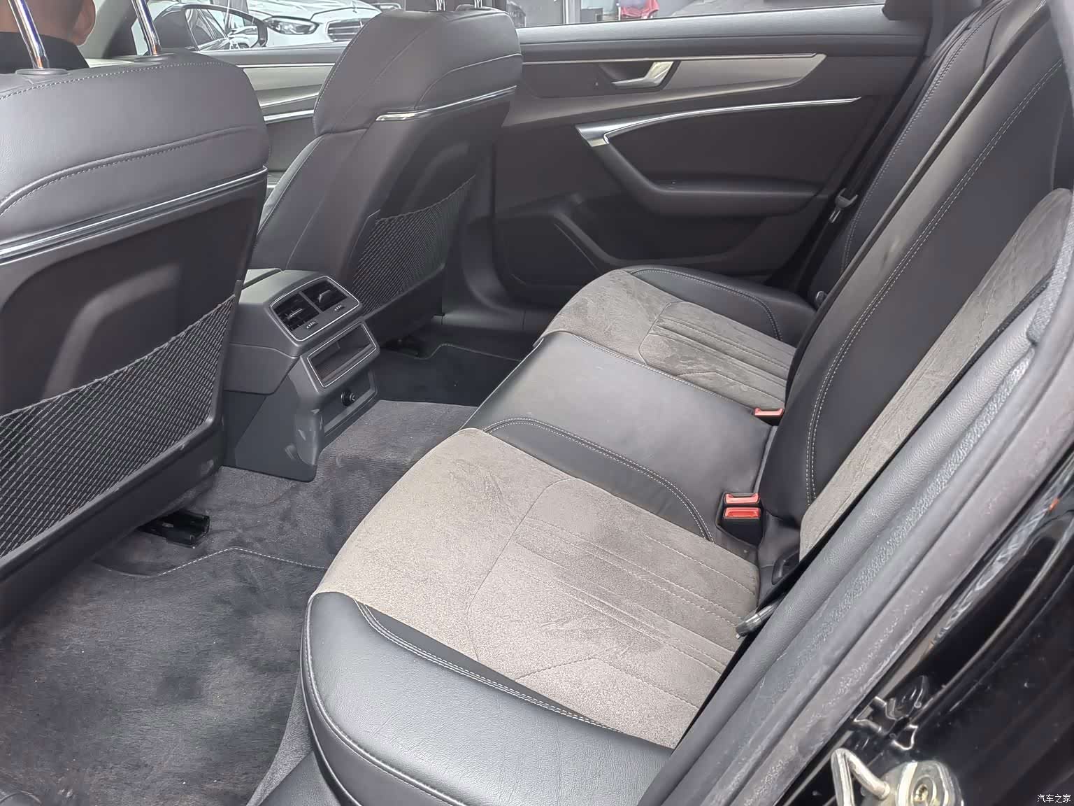 Audi A6L, 2020 8
