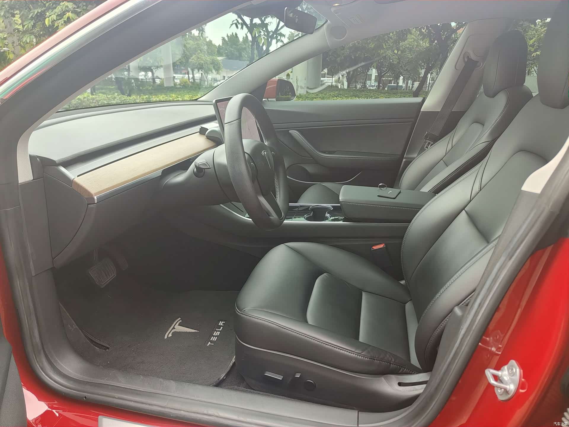 Tesla Model 3, 2020 8