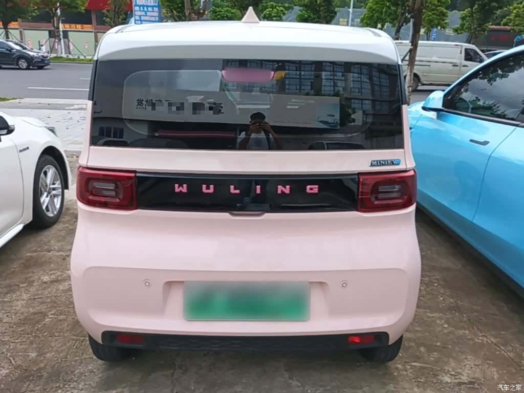 Wuling MINIEV, 2021 6