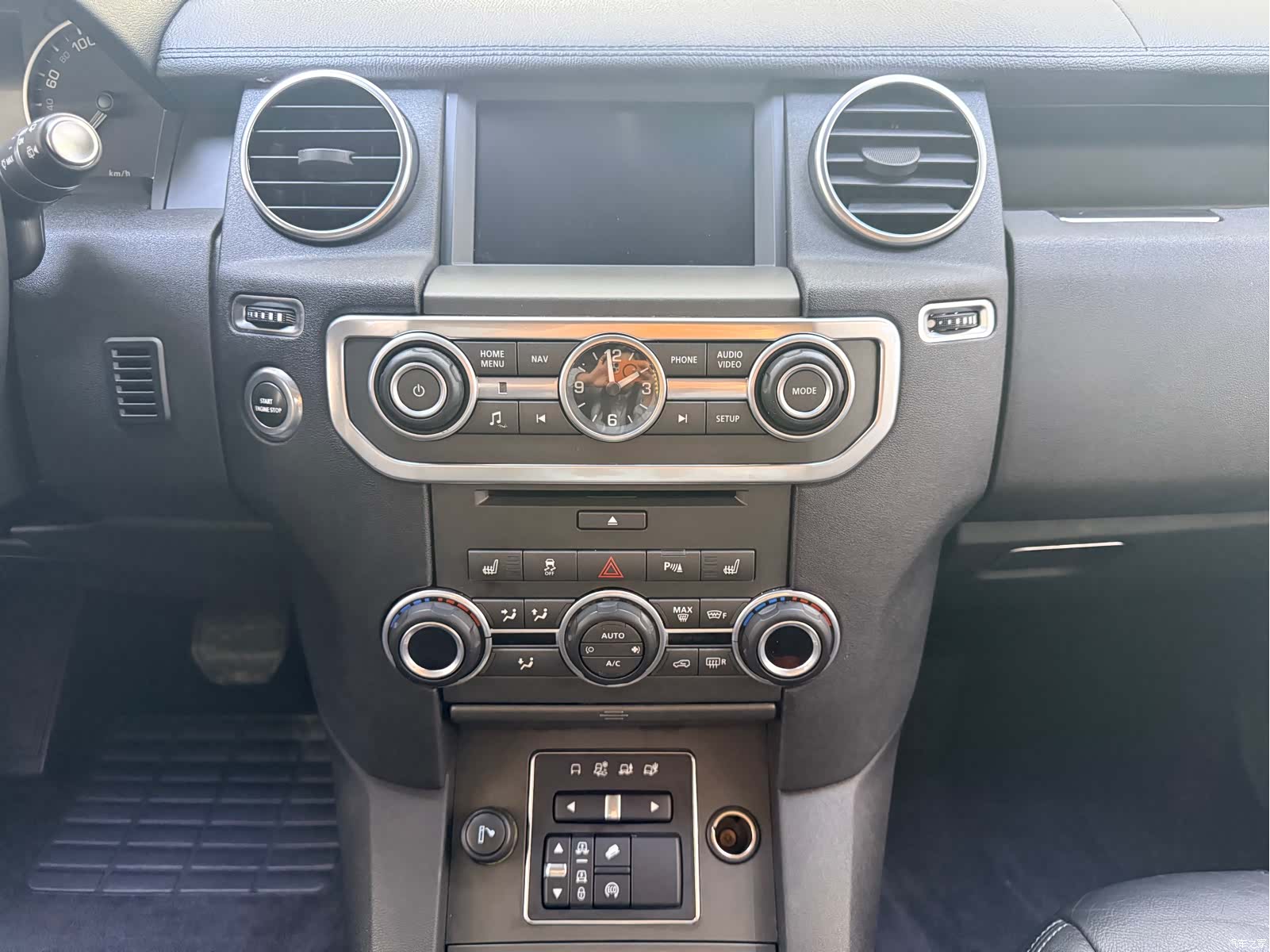 Land Rover Discovery, 2016 15