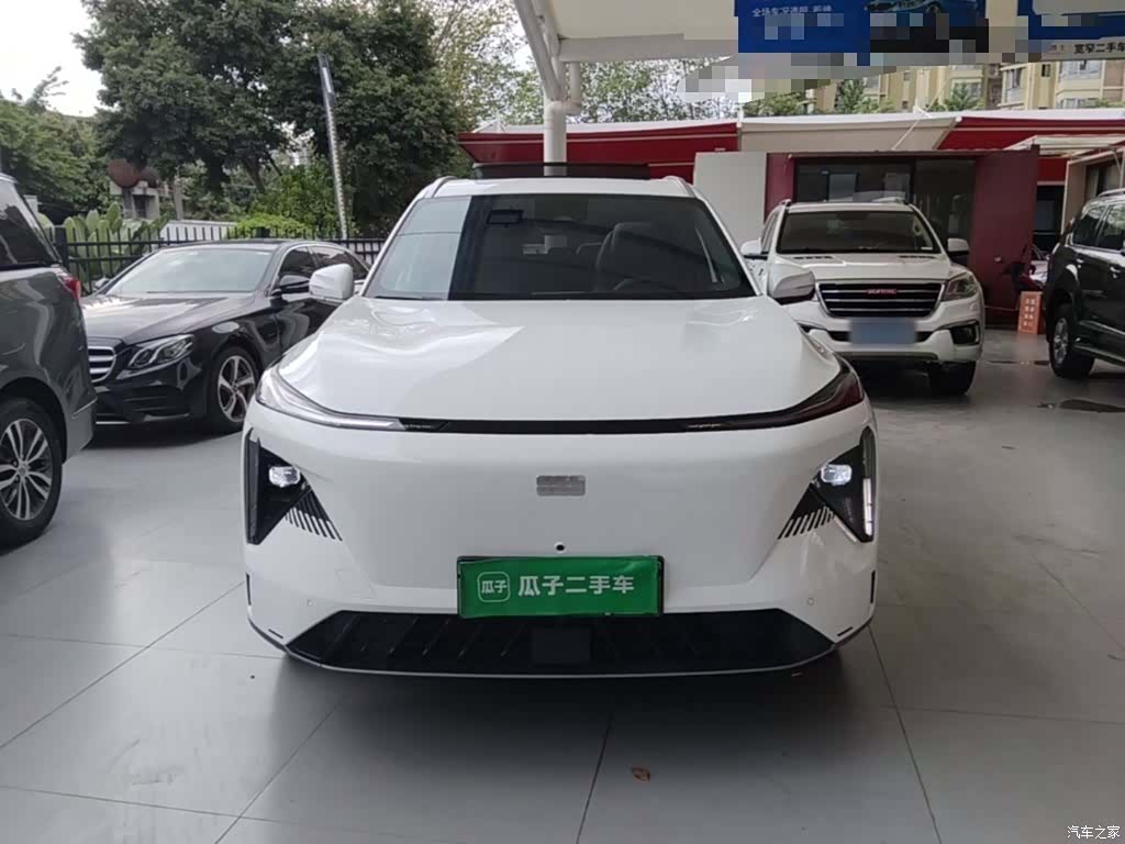 Geely Galaxy L7, 2023 3