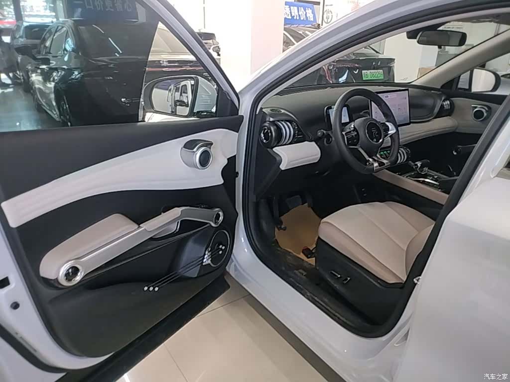 BYD Yuan, 2024 16