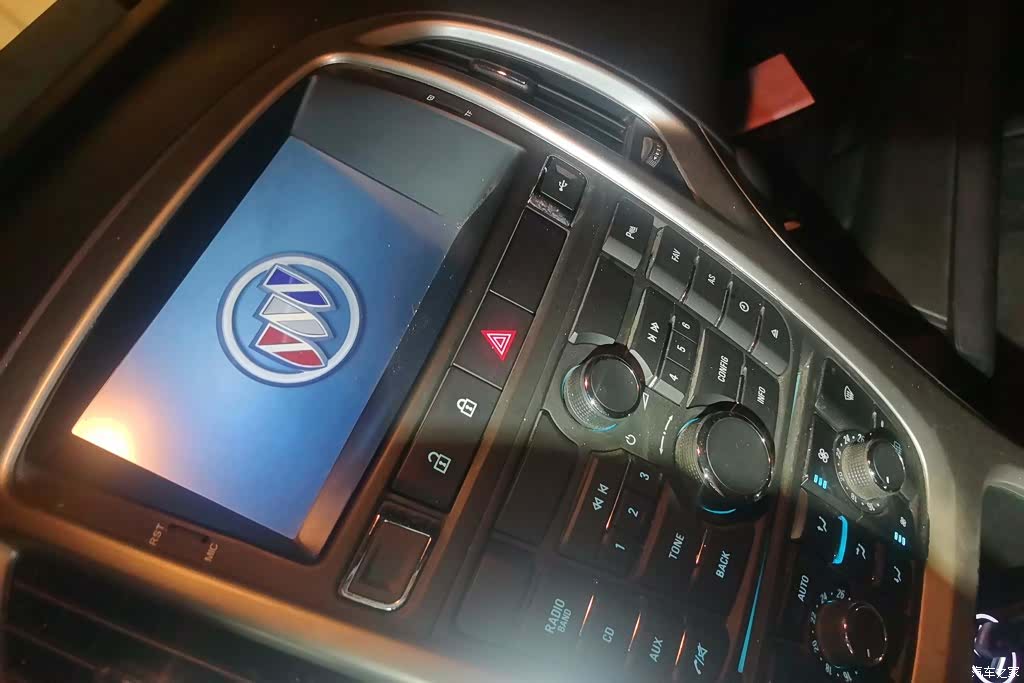 Buick XT, 2014 13