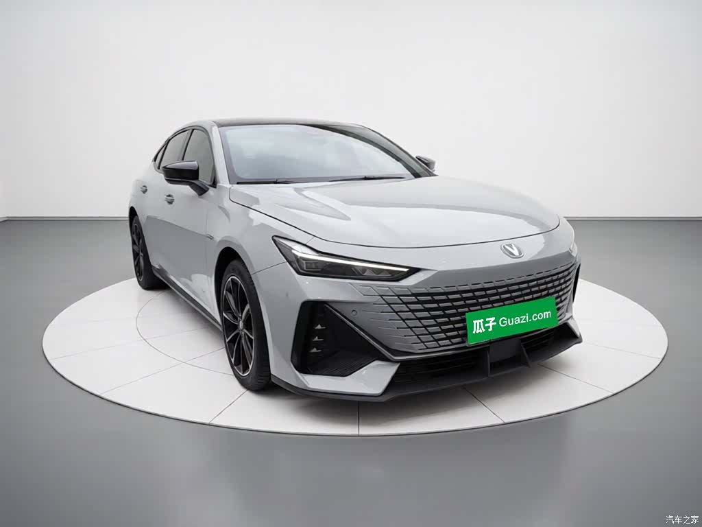 Changan UNI-V, 2023 3