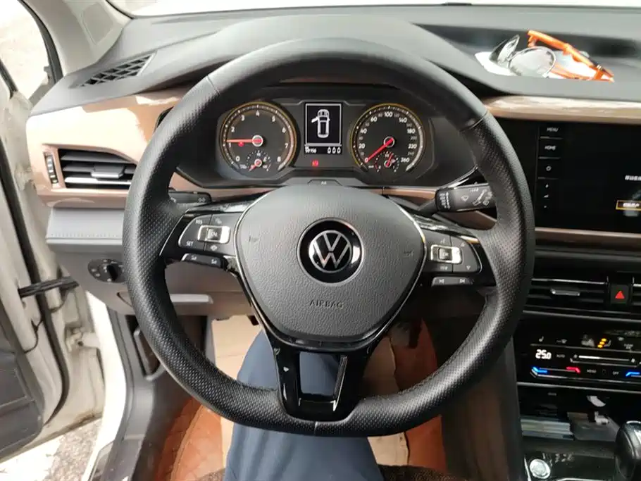 Volkswagen Tuyue