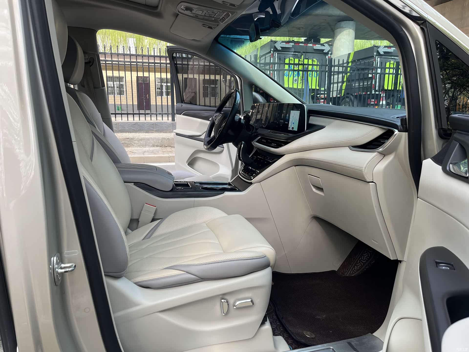 Buick GL8, 2022 16