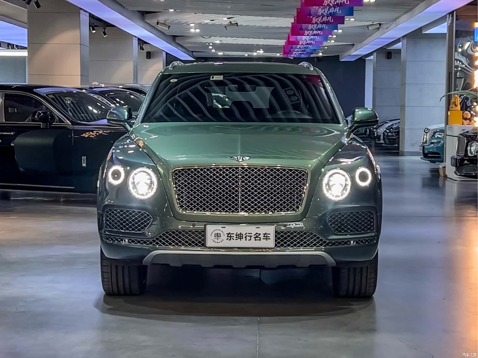 Bentley Bentayga, 2018 2