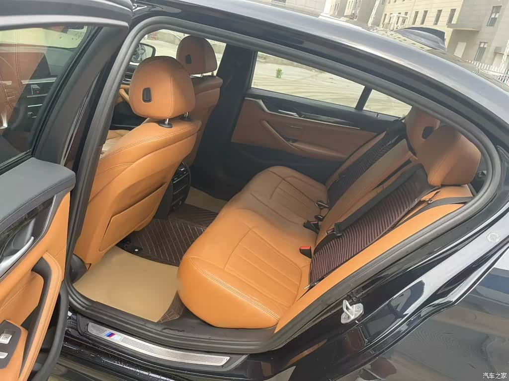 BMW 5 Series, 2018 12