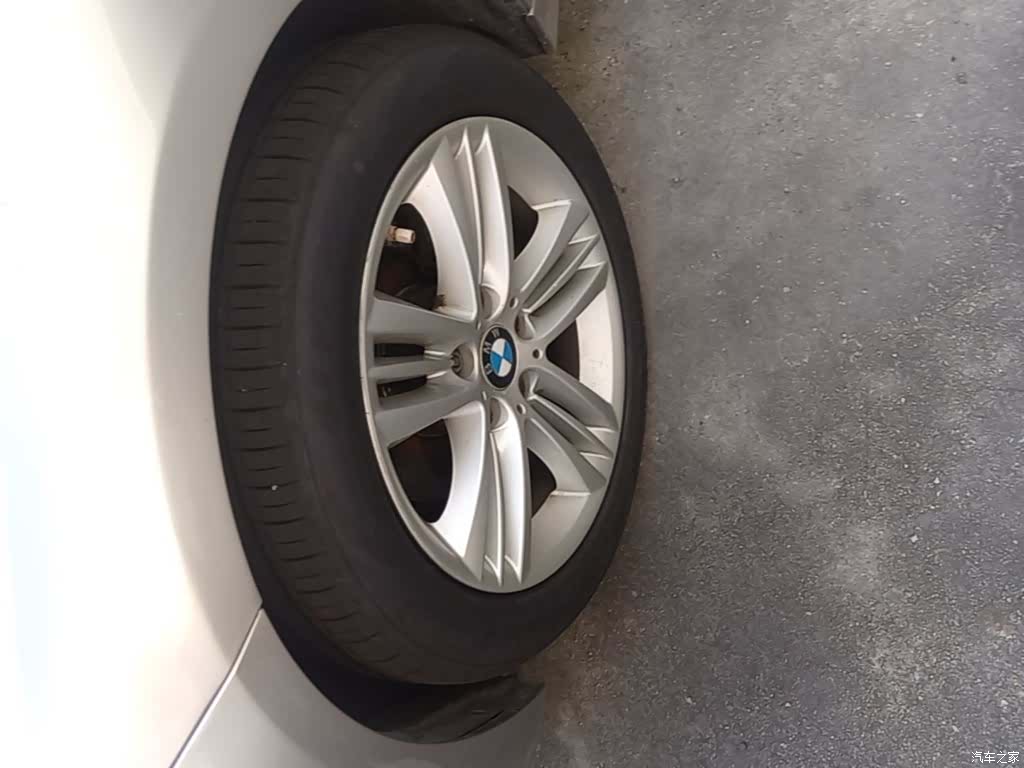 BMW 3 Series, 2016 23