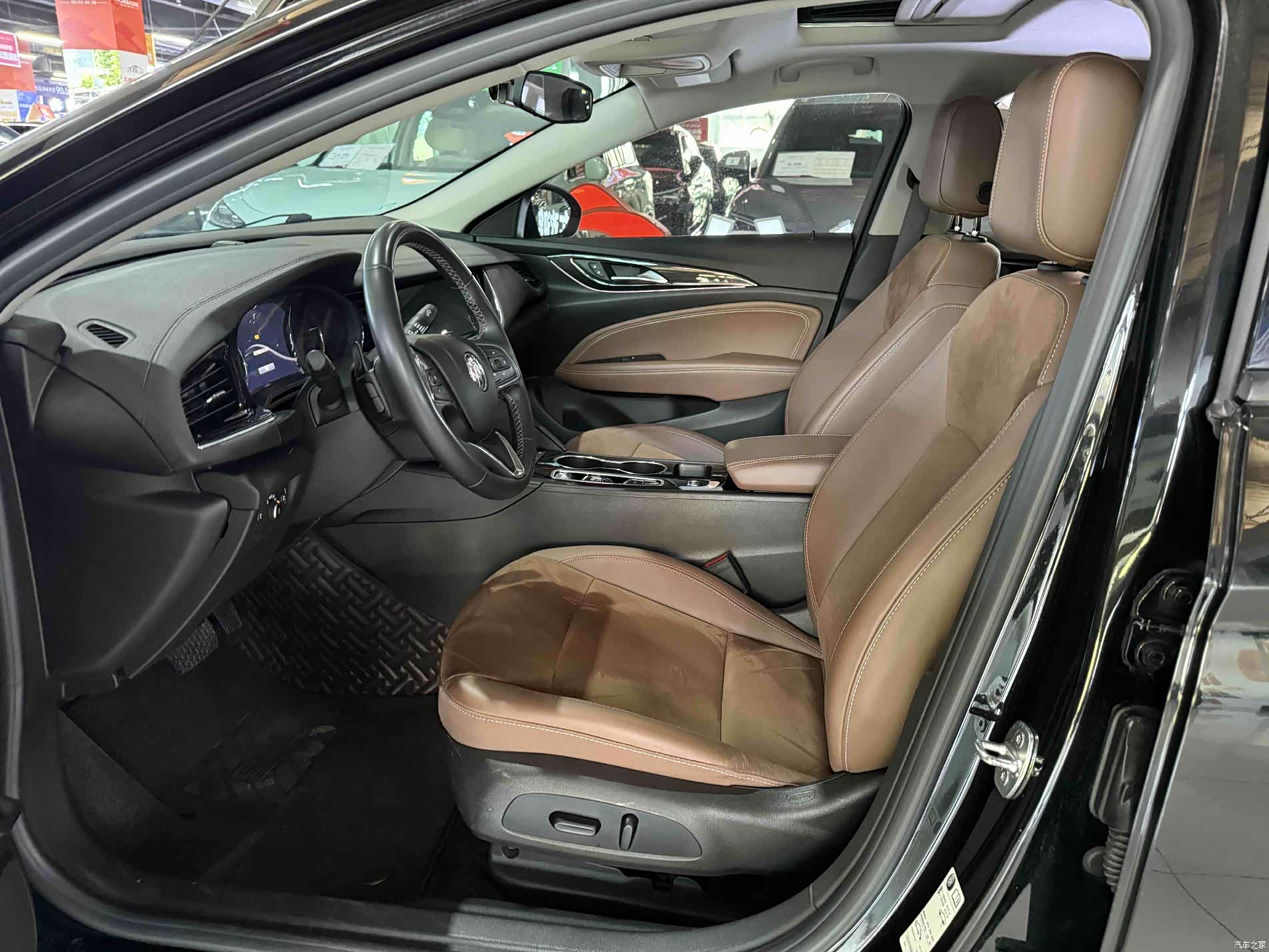 Buick Regal, 2022 все фото
