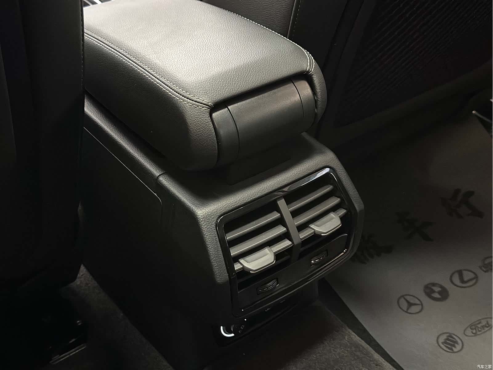 Audi Q3, 2023 21