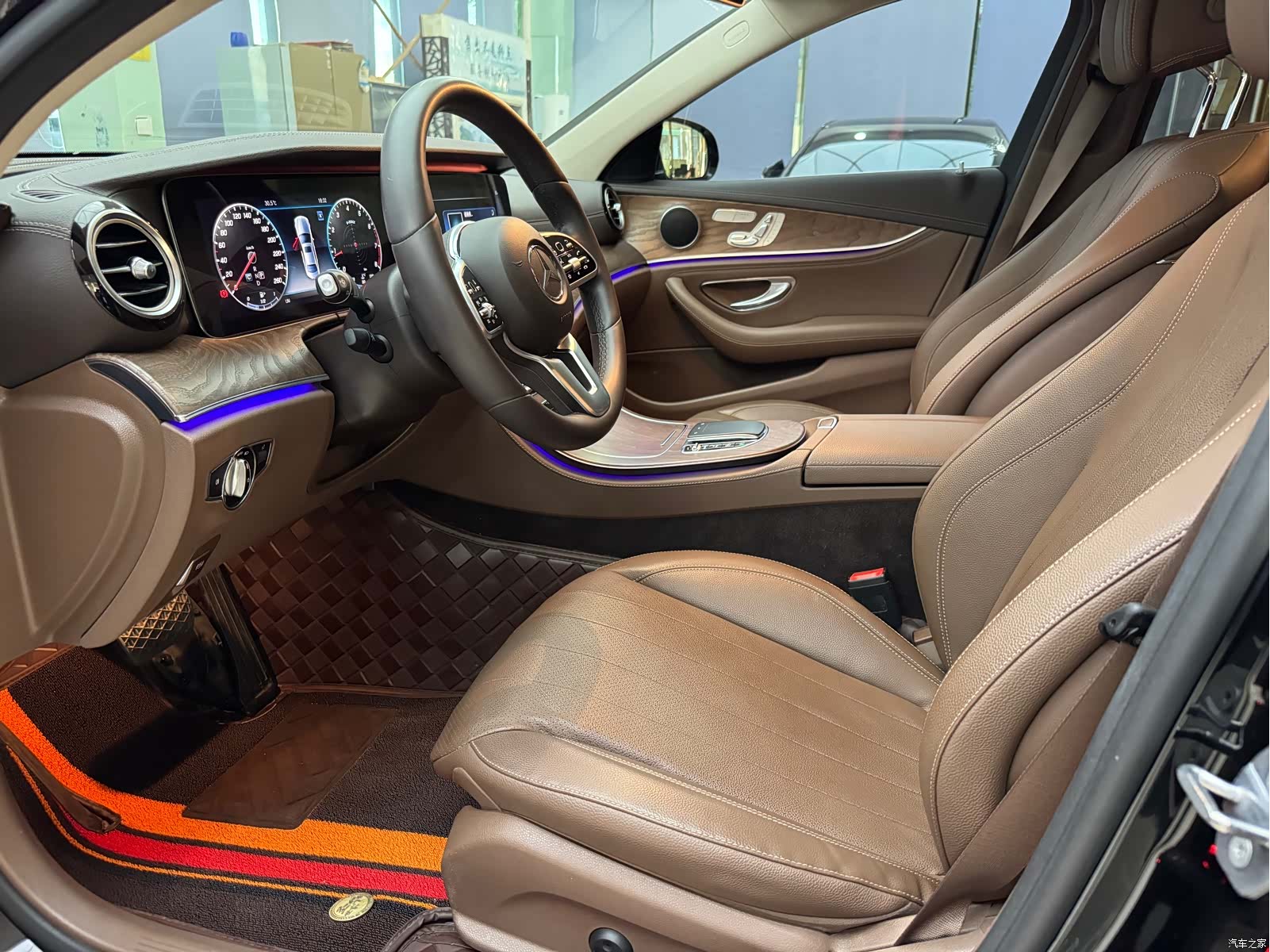 Mercedes-Benz E-Class, 2019 4
