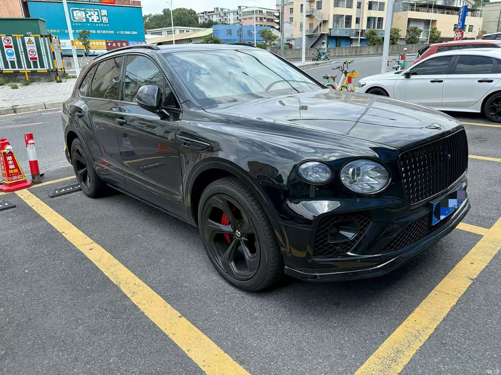 Bentley Bentayga, 2019 3