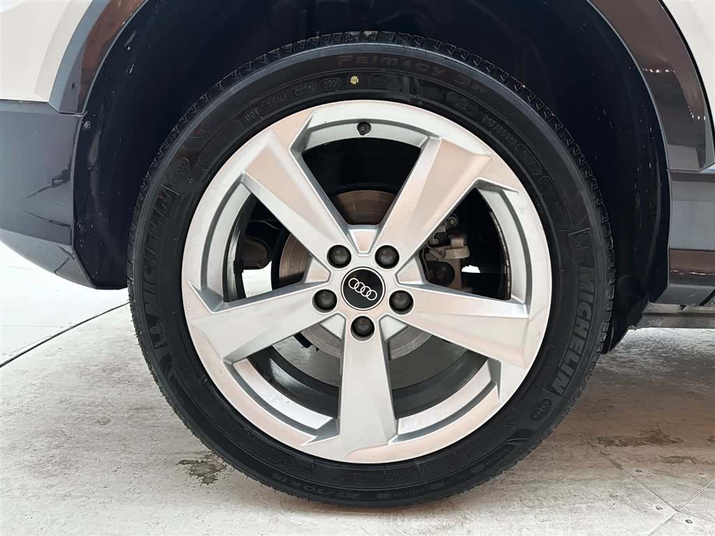 Audi Q2L, 2022 22