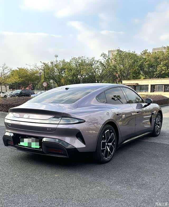 Xiaomi SU7, 2025 все фото
