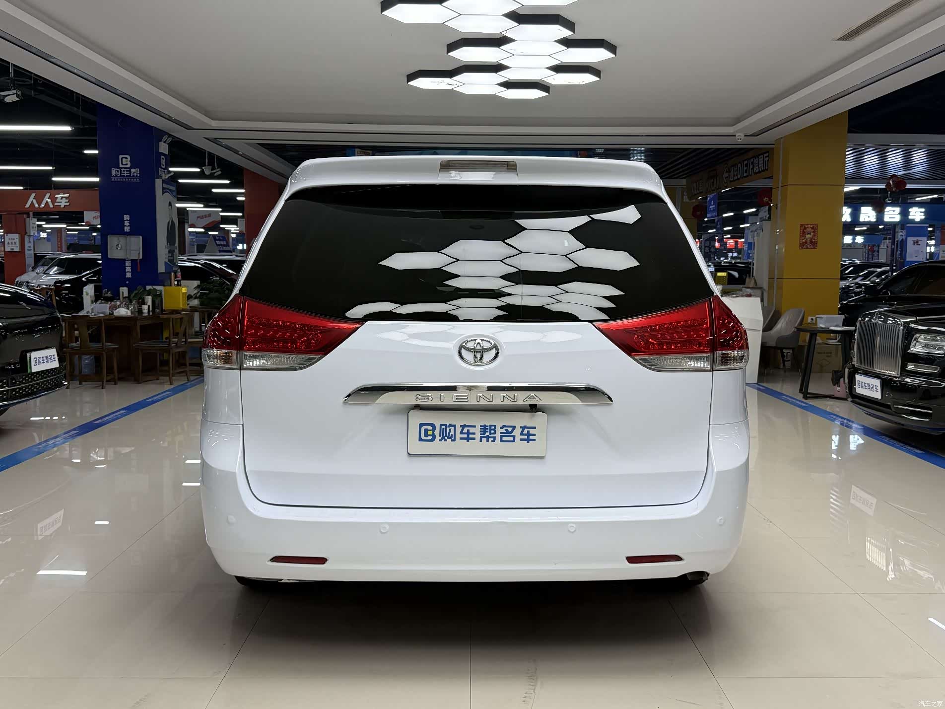 Toyota Sienna, 2015 17